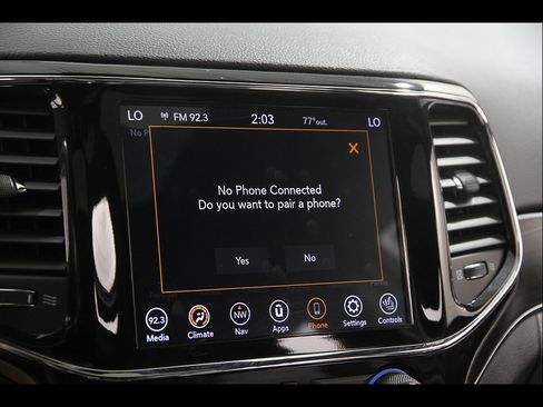 Used 2021 Jeep Grand Cherokee Limited AWD/4WD image 12