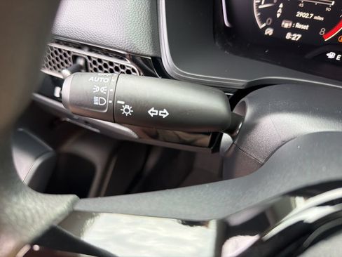Used 2025 Honda Civic LX image 27