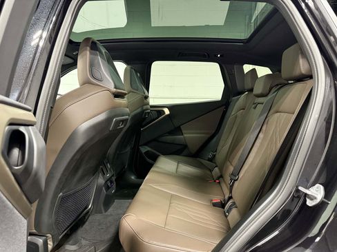 Used 2025 BMW X3 xDrive30i w/ Premium Package image 18