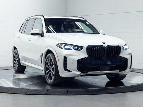 Used 2026 BMW X5 xDrive40i w/ Executive Package AWD/4WD image 4