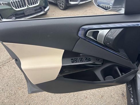 New 2026 BMW X3 xDrive30 w/ Premium Package image 11