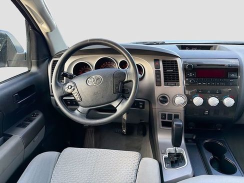 Used 2011 Toyota Tundra 4x4 Double Cab image 19