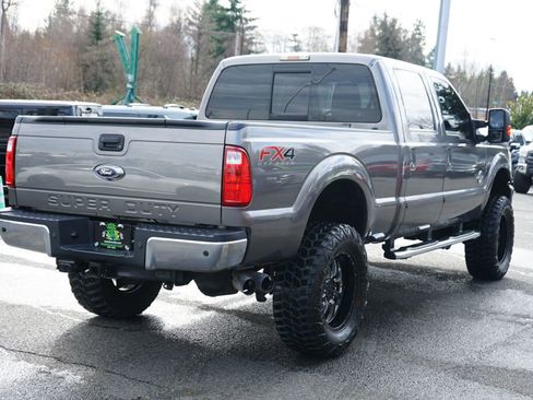 Used 2014 Ford F250 Lariat w/ Lariat Ultimate Package image 5