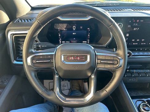 Used 2023 GMC Canyon Elevation w/ Convenience Package AWD/4WD image 11