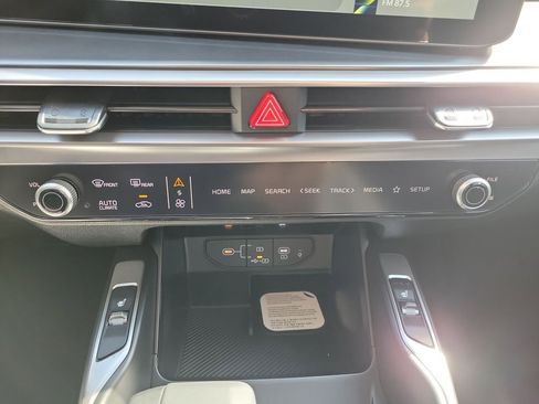 New 2026 Kia Sorento EX w/ EX Premium Package FWD image 35