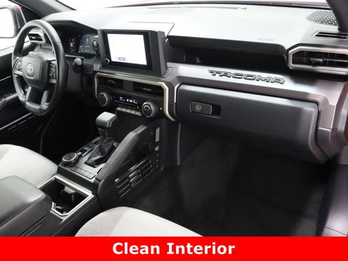 Used 2025 Toyota Tacoma SR5 image 35