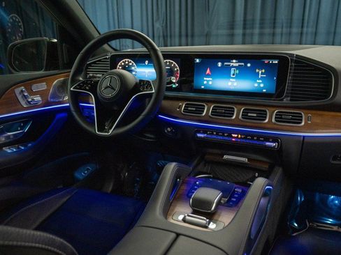 New 2026 Mercedes-Benz GLE 580 4MATIC image 16