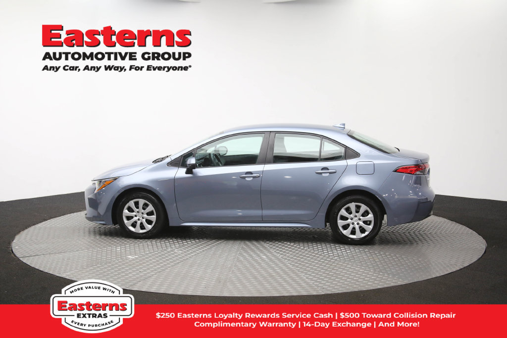 Used 2024 Toyota Corolla LE FWD image 61