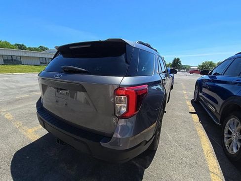 Used 2022 Ford Explorer Timberline w/ Timberline Technology Package AWD/4WD image 4
