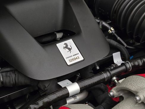 Used 2026 Ferrari Purosangue AWD/4WD image 33