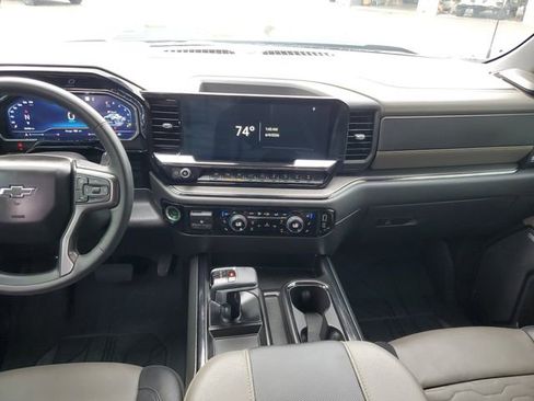 Used 2024 Chevrolet Silverado 1500 ZR2 w/ Technology Package AWD/4WD image 14