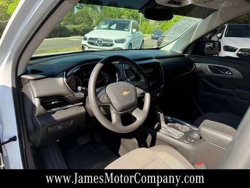 Used 2020 Chevrolet Traverse LS FWD image 9