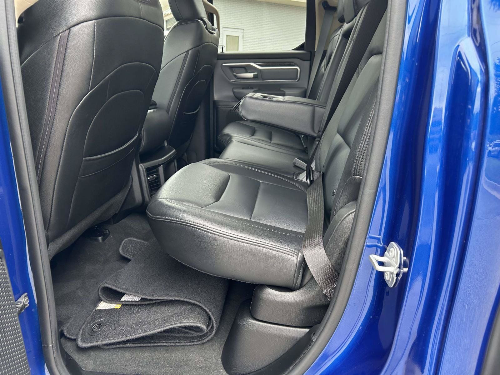 Used 2019 RAM 1500 Big Horn RWD image 11