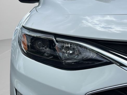 Used 2024 Chevrolet Malibu LT FWD image 23