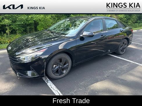 Used 2021 Hyundai Elantra SEL FWD image 1