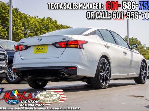 Used 2025 Nissan Altima 2.5 SR FWD image 6