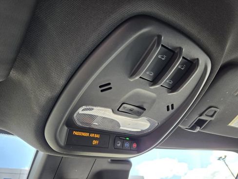 Certified 2024 Chevrolet Trax RS w/ Sunroof Package FWD image 31