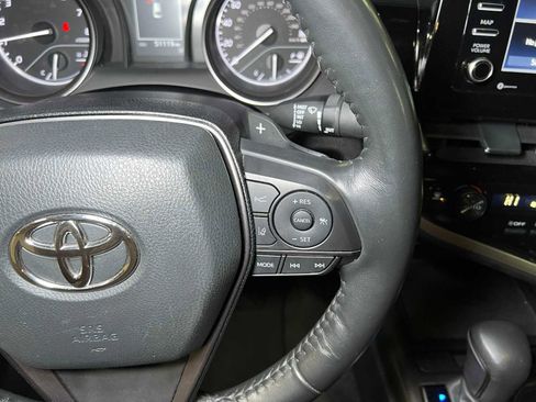 Used 2023 Toyota Camry SE w/ Cold Weather Package image 27