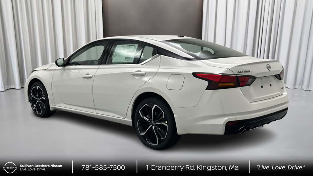 New 2026 Nissan Altima 2.5 SR AWD/4WD image 7