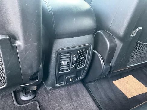 Used 2017 Jeep Grand Cherokee Altitude AWD/4WD image 30