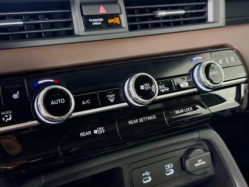 New 2026 Honda Pilot Elite image 19