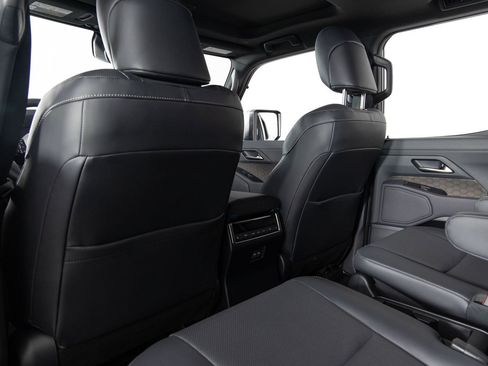 Used 2026 Lexus GX 550 w/ Accessory Package (2T) image 19