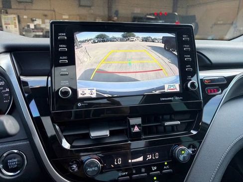 Used 2023 Toyota Camry XSE image 11