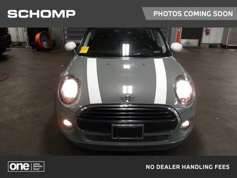 Used 2017 MINI Cooper 2-Door Hardtop FWD image 1