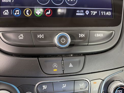 Used 2024 Chevrolet Malibu LT FWD image 22