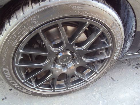 Used 2013 Volkswagen Golf 4-Door image 7