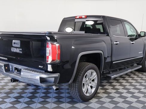 Used 2018 GMC Sierra 1500 SLT image 4