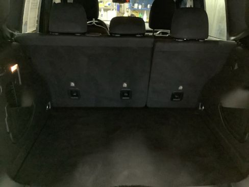 Used 2023 Jeep Renegade Altitude w/ Convenience Group I image 16