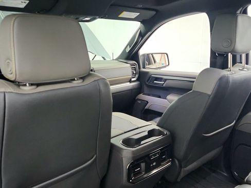Used 2025 Chevrolet Silverado 1500 ZR2 w/ Technology Package AWD/4WD image 24