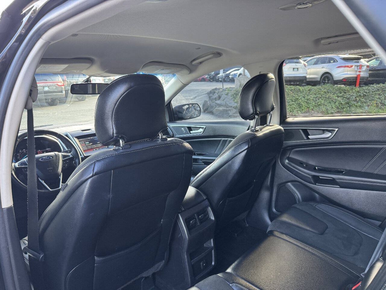 Used 2015 Ford Edge Sport AWD/4WD image 24