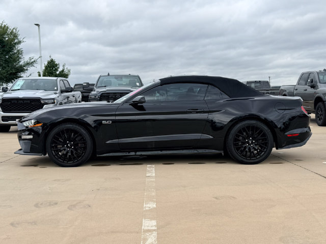 Used 2018 Ford Mustang GT Premium w/ GT Performance Package RWD image 20