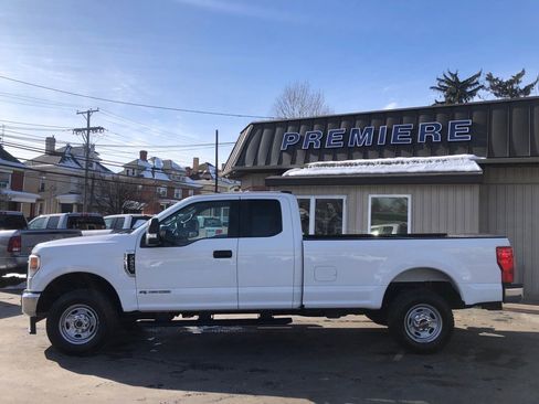 Used 2020 Ford F250 XL w/ Power Equipment Group image 2