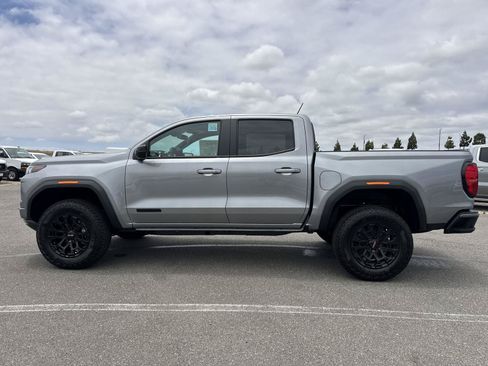 New 2026 GMC Canyon Elevation w/ LPO, Black Badging Package RWD image 5