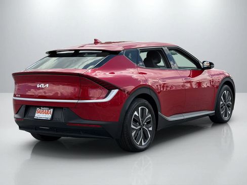 Used 2024 Kia EV6 Light RWD image 7