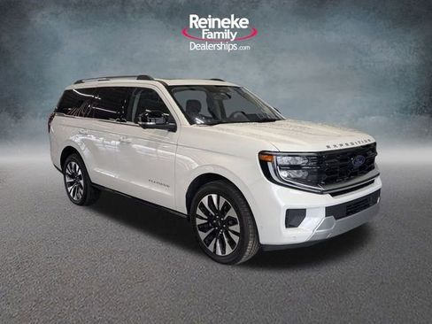 Certified 2025 Ford Expedition Platinum w/ Driver's Package AWD/4WD image 3