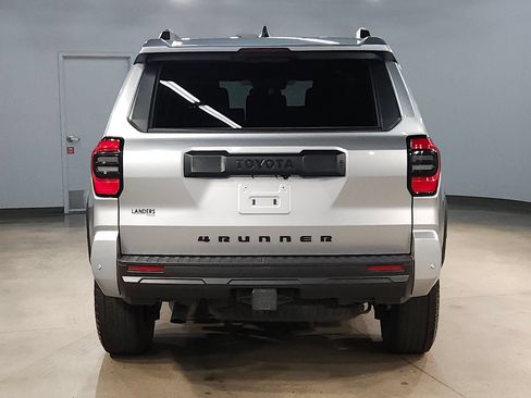 Used 2025 Toyota 4Runner TRD Off-Road AWD/4WD image 6