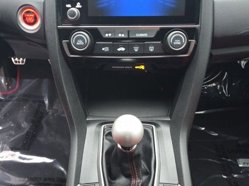 Used 2019 Honda Civic Type R image 15