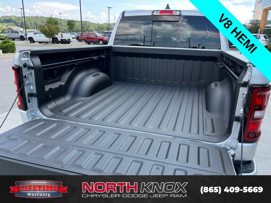 New 2026 RAM 1500 Express AWD/4WD image 20