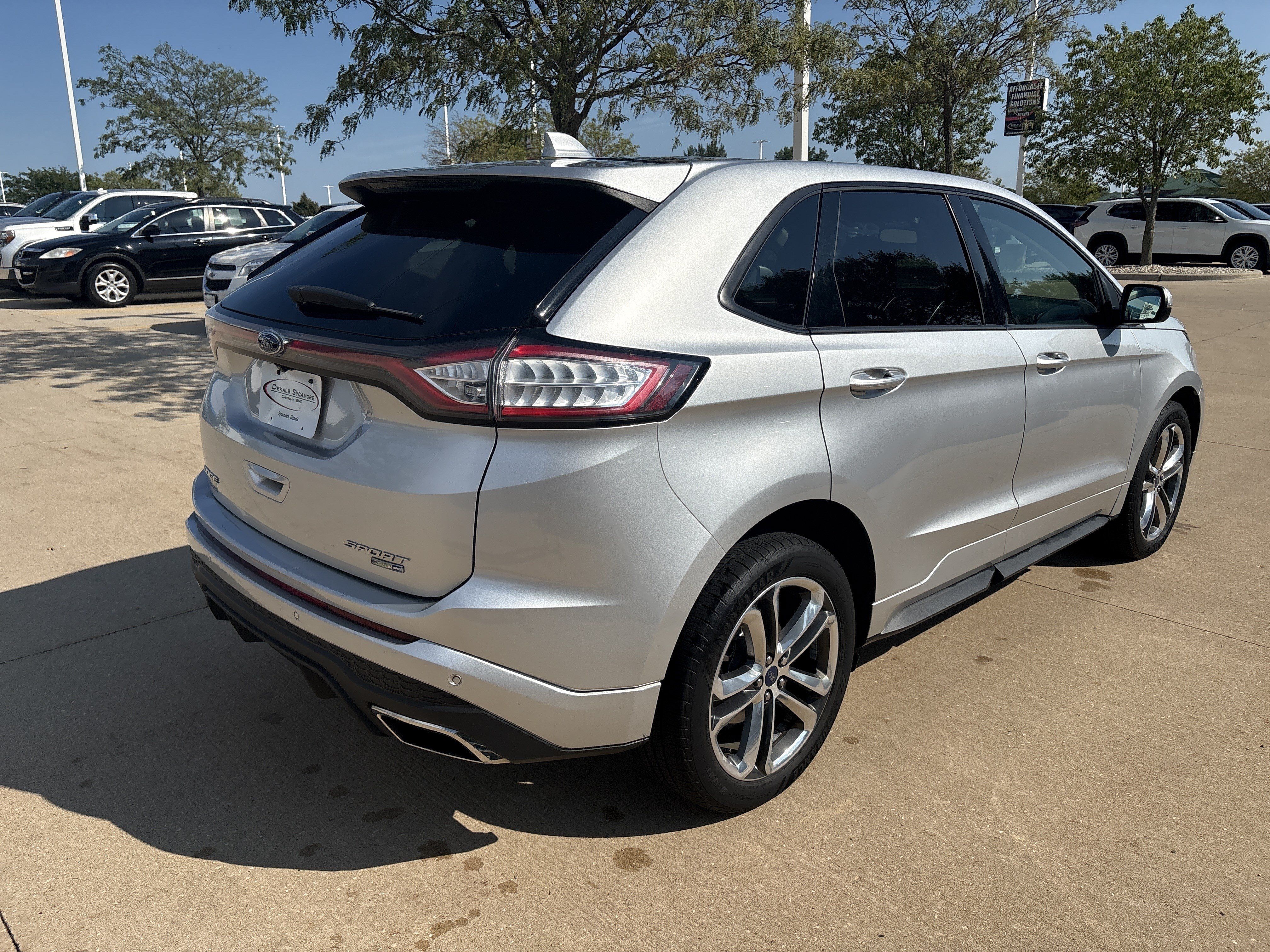 Used 2017 Ford Edge Sport w/ Technology Package AWD/4WD image 8