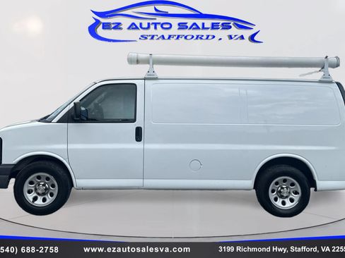 Used 2013 Chevrolet Express 1500 RWD image 8