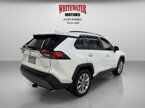 Used 2019 Toyota RAV4 Limited w/ Cold Weather Package AWD/4WD image 4
