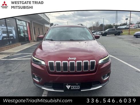 Used 2020 Jeep Cherokee Limited image 2
