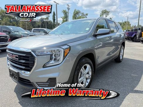 Used 2024 GMC Terrain SLE AWD/4WD image 9