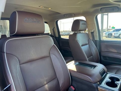 Used 2019 Chevrolet Silverado 3500 High Country w/ Duramax Plus Package AWD/4WD image 29