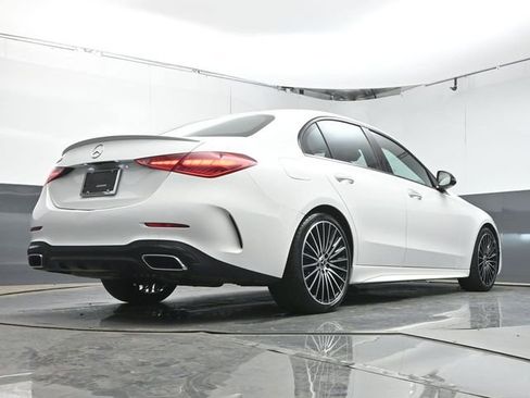 Used 2022 Mercedes-Benz C 300 Sedan image 40