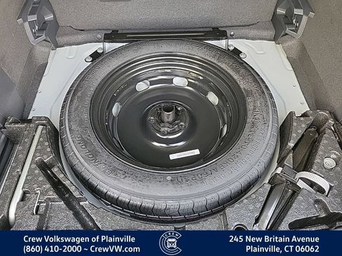 Certified 2024 Volkswagen Tiguan SE AWD/4WD image 52
